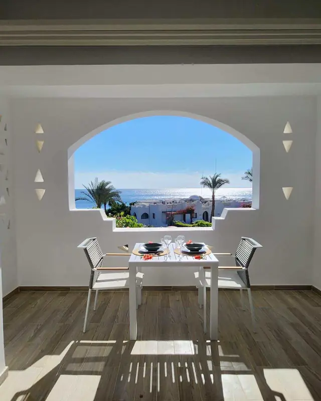 Terrazza con arco affacciata sul Mar Rosso, a Le Stanze di Sharm