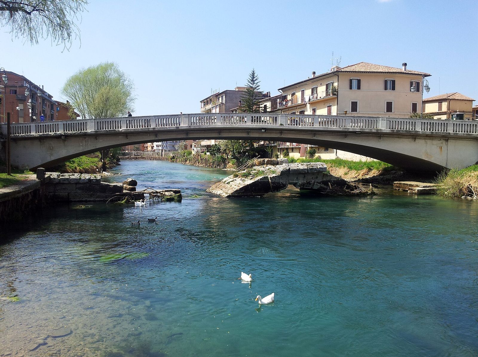 Il ponte romano di Rieti sul fiume Velino